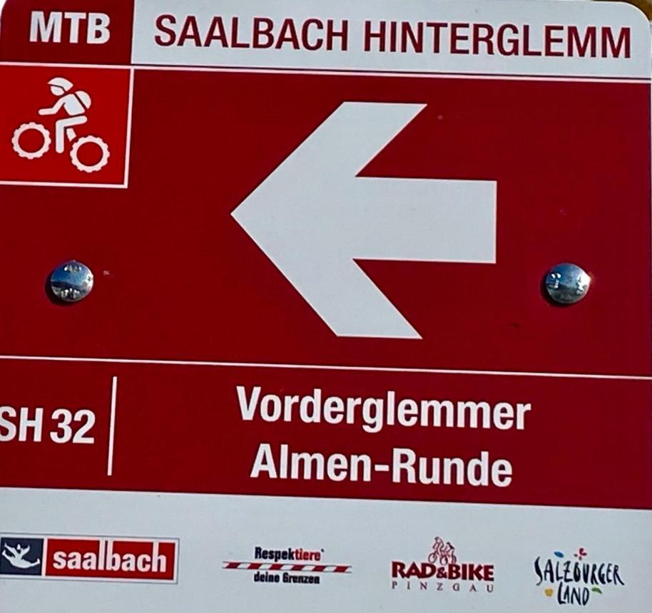 Alm Seasons Premium Chalet & Studios Saalbach-Hinterglemm Exterior foto